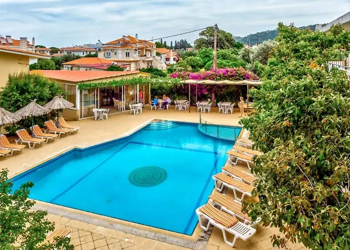 Hotel Paras Sun & *