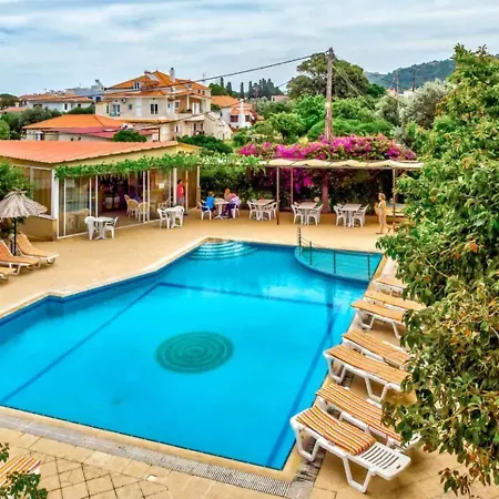 Szálloda Paras Sun *